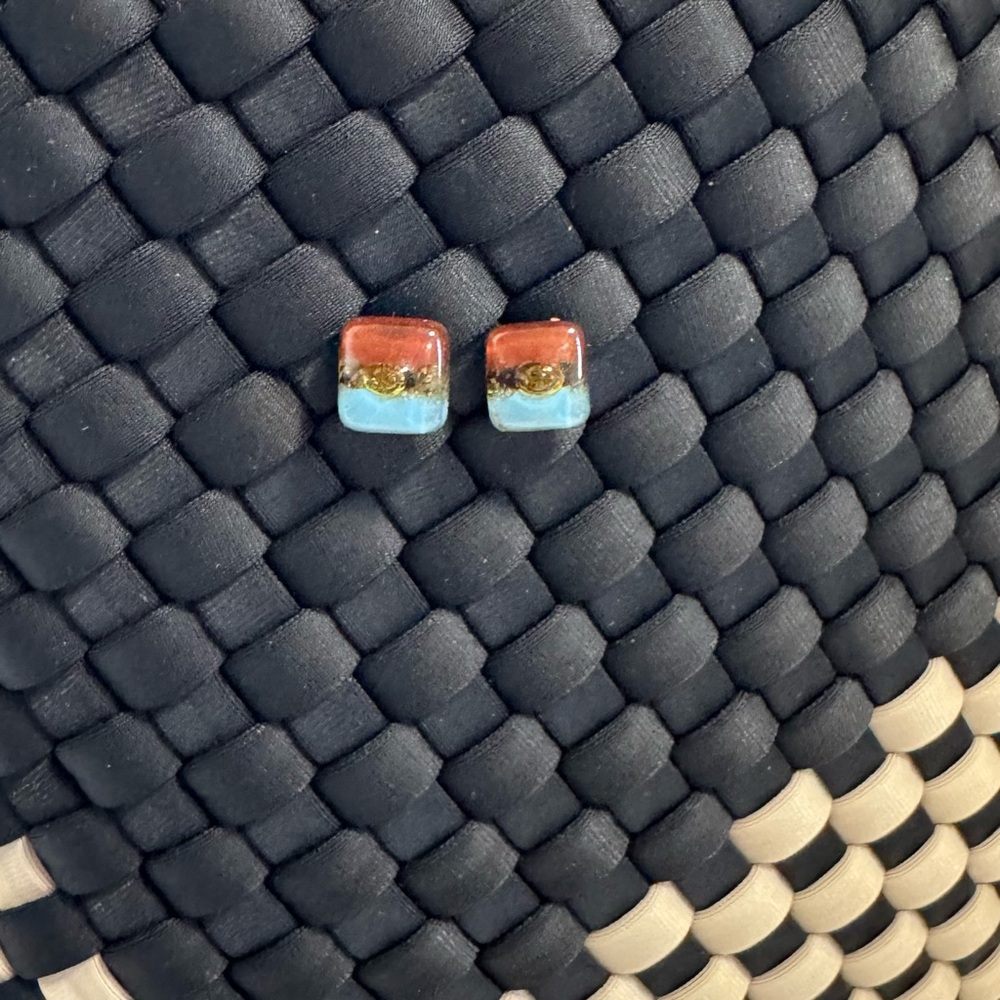 Colorful Square Earrings - Picture 2 of 3